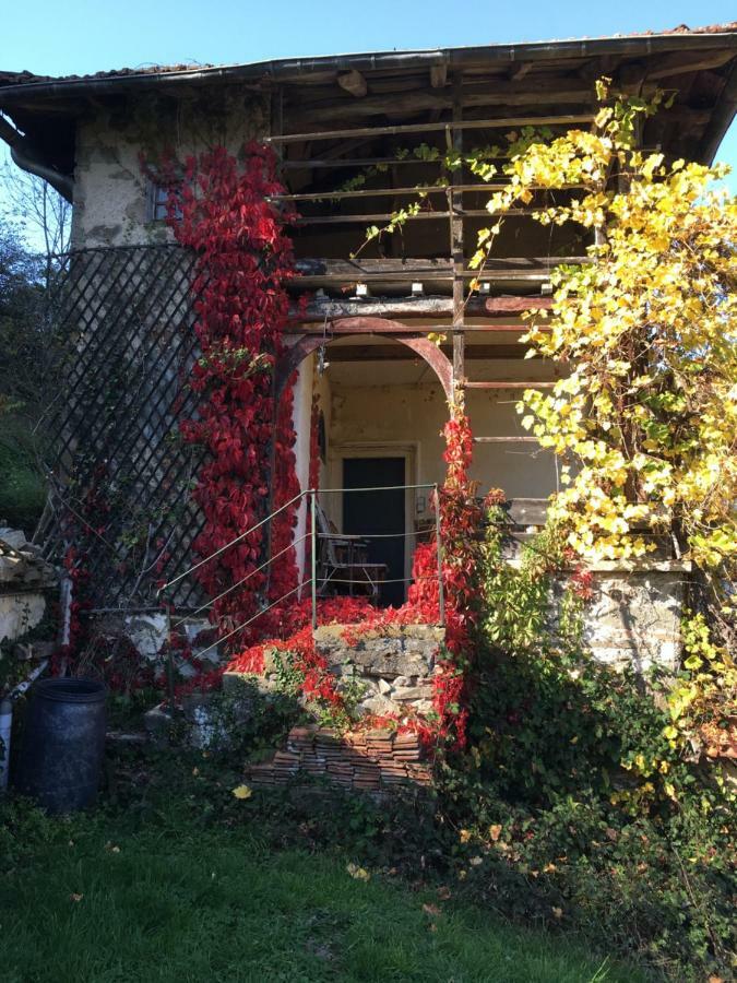 Le Chatel En Beaujolais Valsonne Kültér fotó