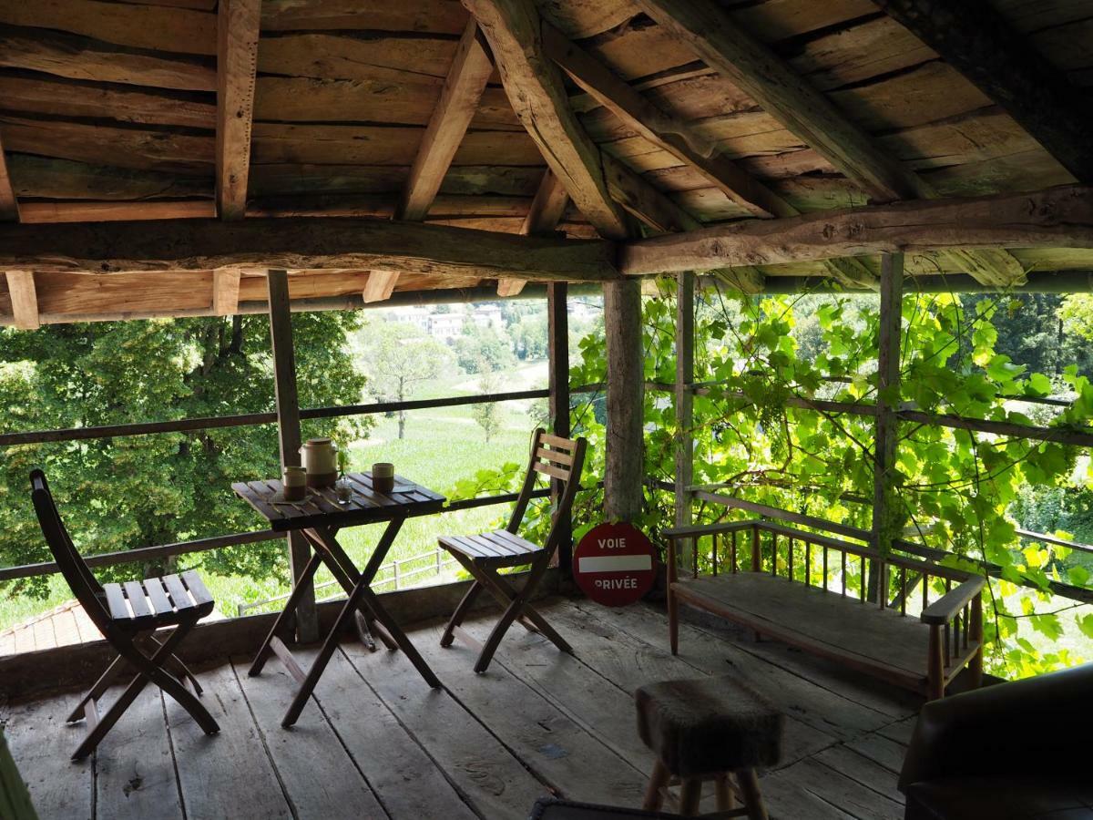 Le Chatel En Beaujolais Valsonne Kültér fotó