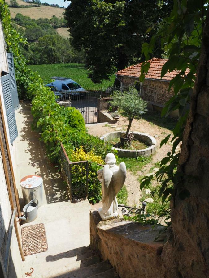 Le Chatel En Beaujolais Valsonne Kültér fotó